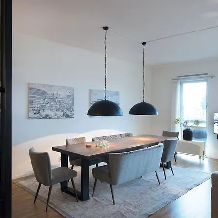 Appealing In With Balcony Terrace * The Hague